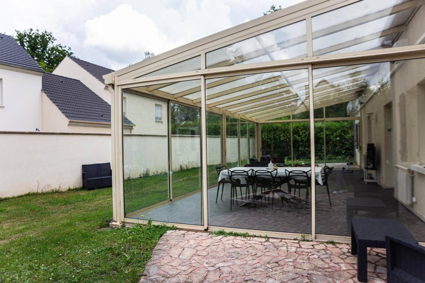 Villa Spacieuse Proche Disney & Stade De France Émerainville Dış mekan fotoğraf